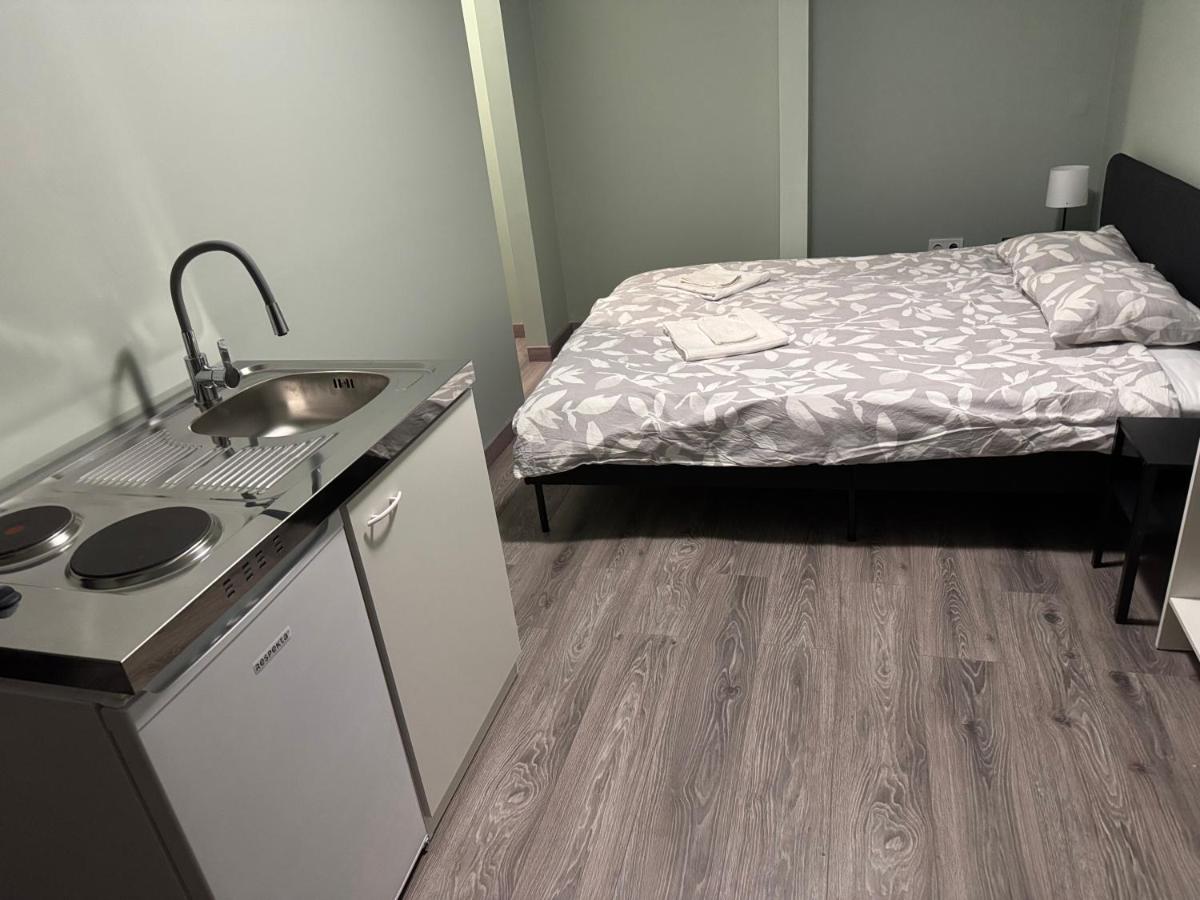 Studio mit Queensize-Bett
