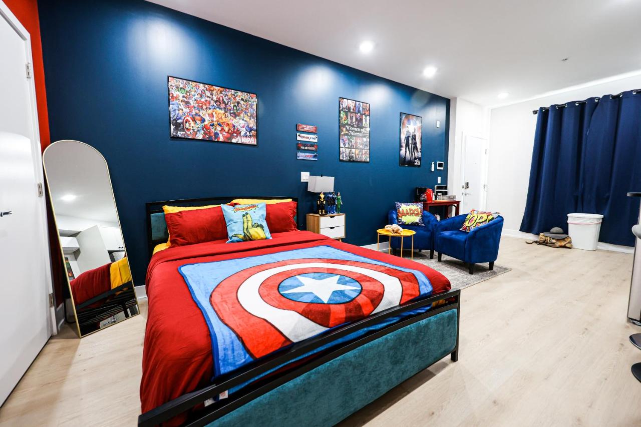 Superhero Stay Marvel Fan Paradise - Bed and Breakfast Philadelphia