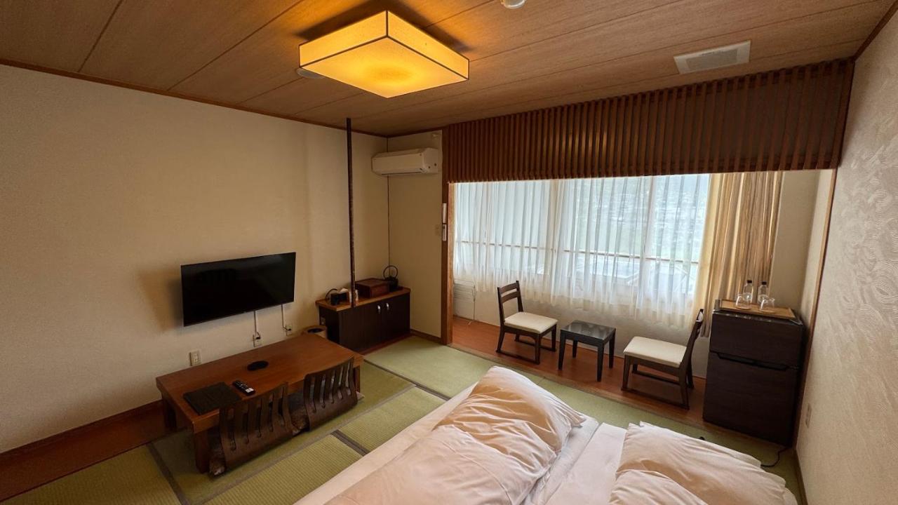 Main Building Japanese-Style Room with Shared Bathroom