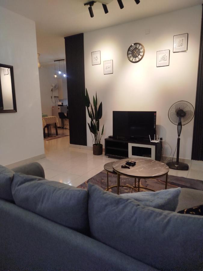 BONDA ASMAH HOMESTAY Olak Lempit near KLIA - Ferienwohnung Banting