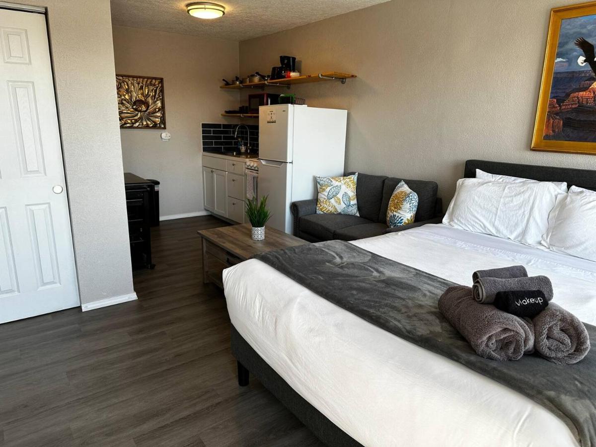 Studio Wbalcony - Near Nob Hill, Unm & Downtown - Ferienwohnung Albuquerque