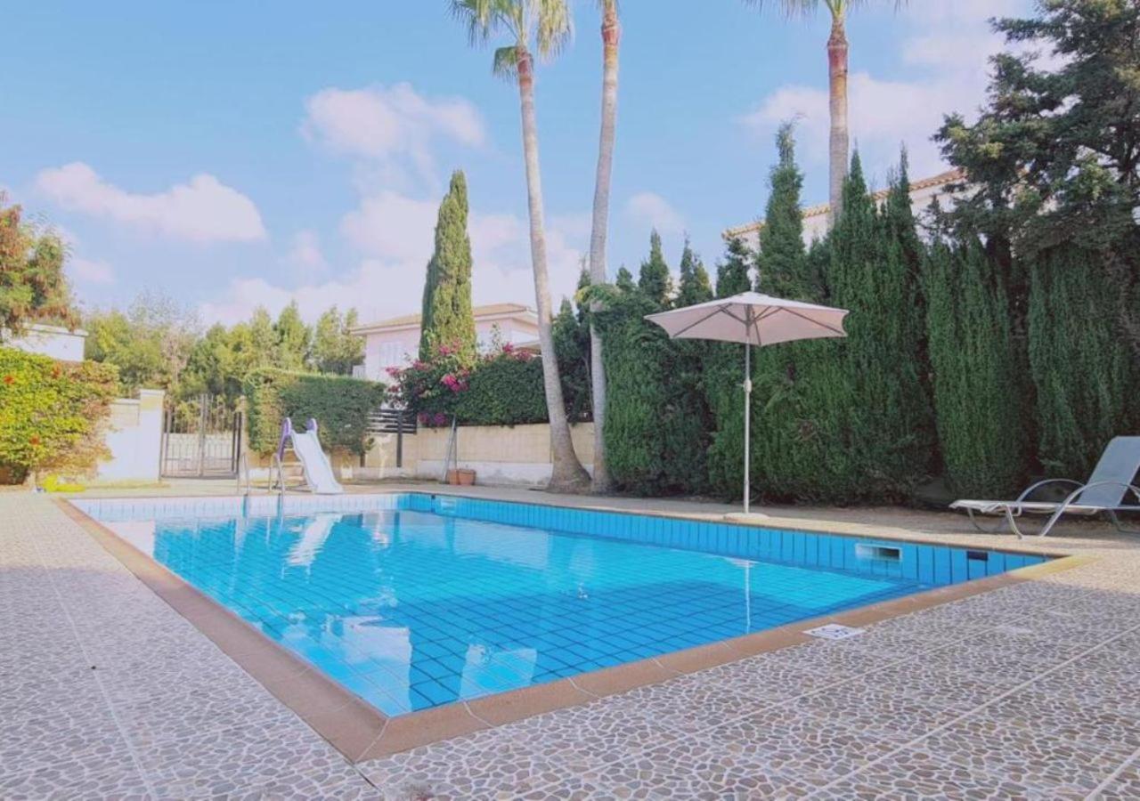 Nissi Cove 2 Bedroom Apartment - Bed and Breakfast Agia Napa