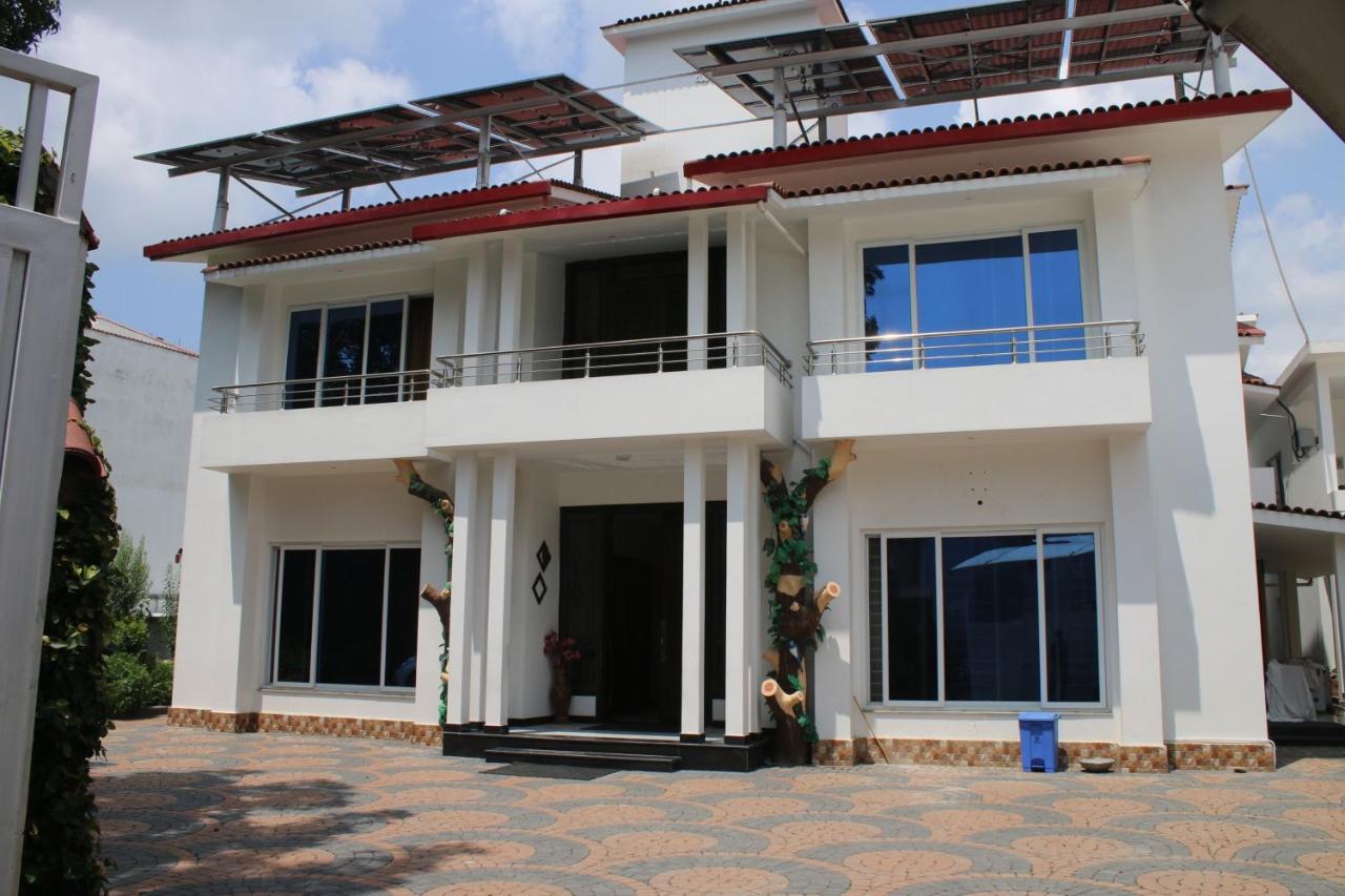 Kaghan Lodge - Bed and Breakfast Abbottabad