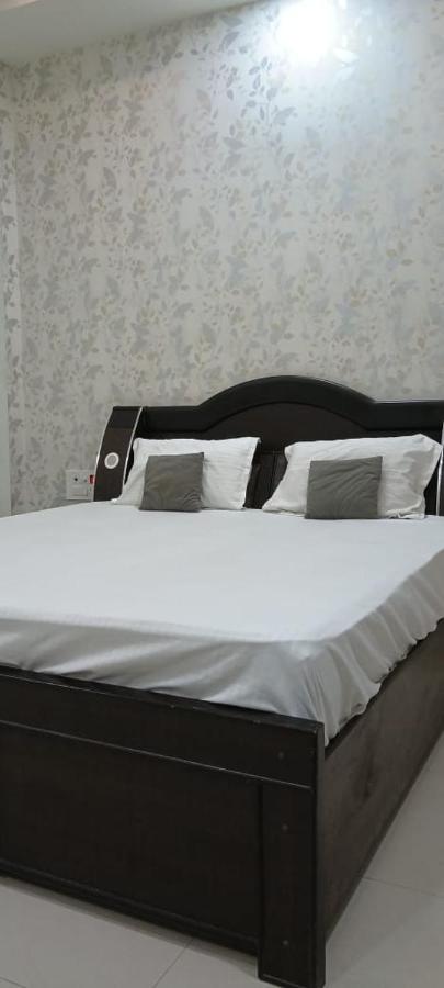Dev Inn Home Stay - Ferienwohnung Vrindāvan