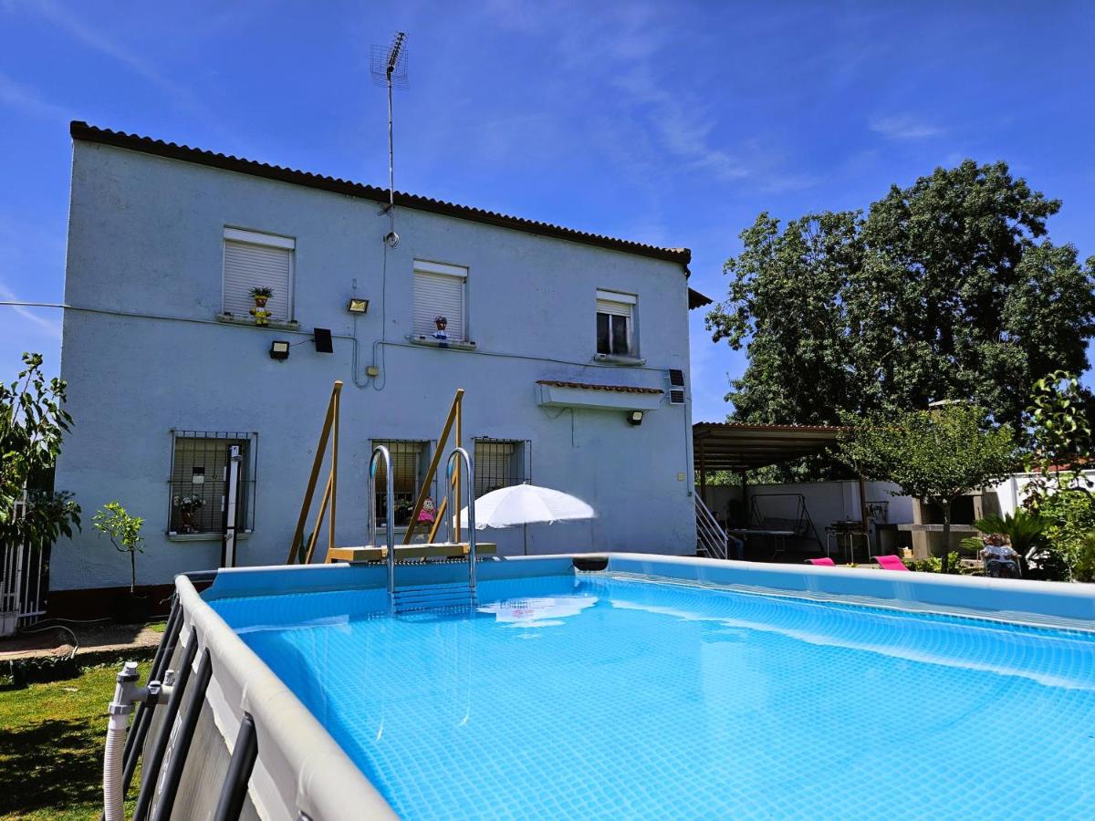 Casa Azul donde se respira tranquilidad - B&B Lardero