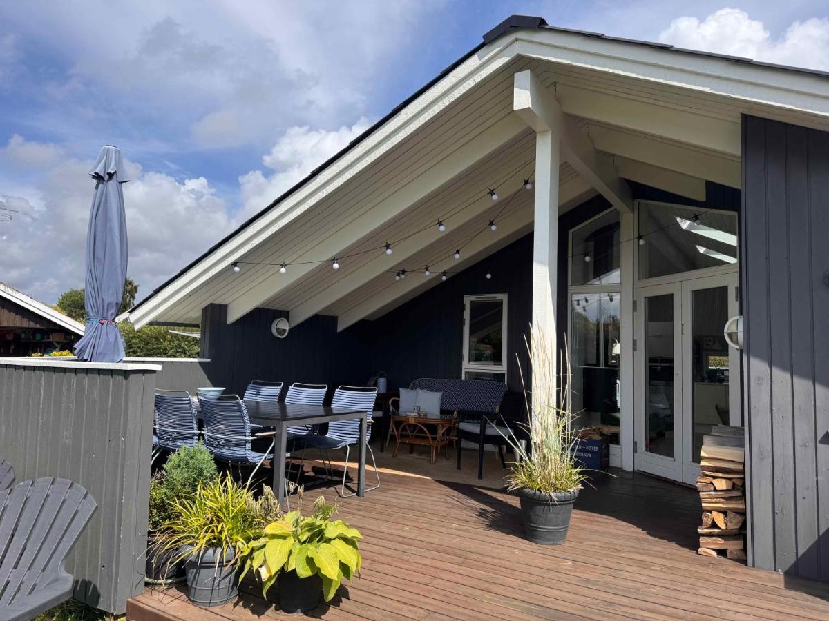 Cosy Summer House At Kobæk Strand - Ferienwohnung Skælskør