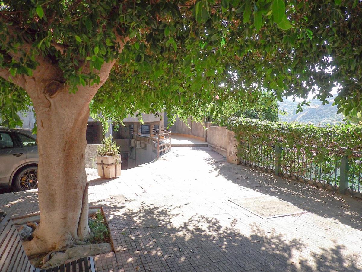 San Nicolas House, Loft Luminoso in Centro, easy car access - Chambres d'hôtes Taormina