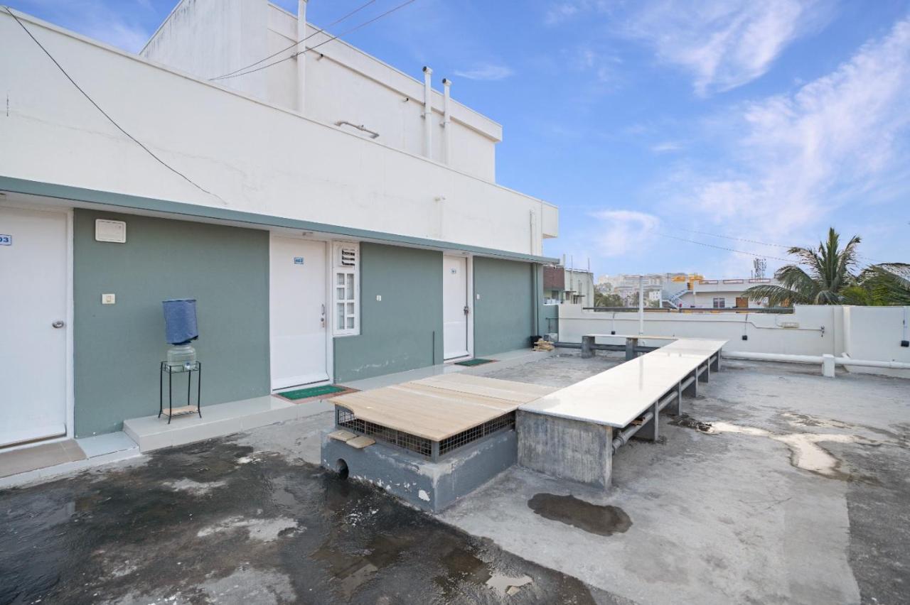 Aishwarya Apartment - B&B