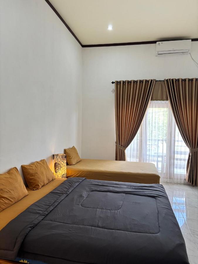 Chambre Double ou Lits Jumeaux avec Salle de Bains Privative