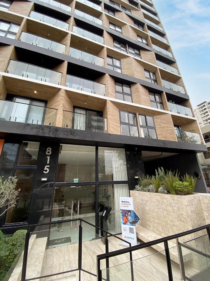 New 1st Fl Executive Patio Pad - B&B Lima