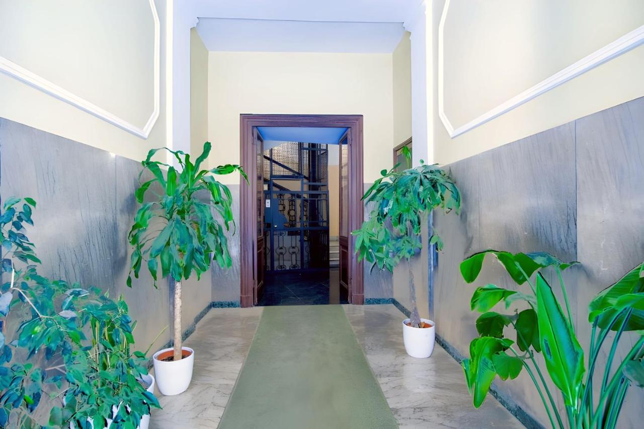 Elegantis Milos Suite Apartment - Your Chic Retreat in Central Rome - B&B Roma