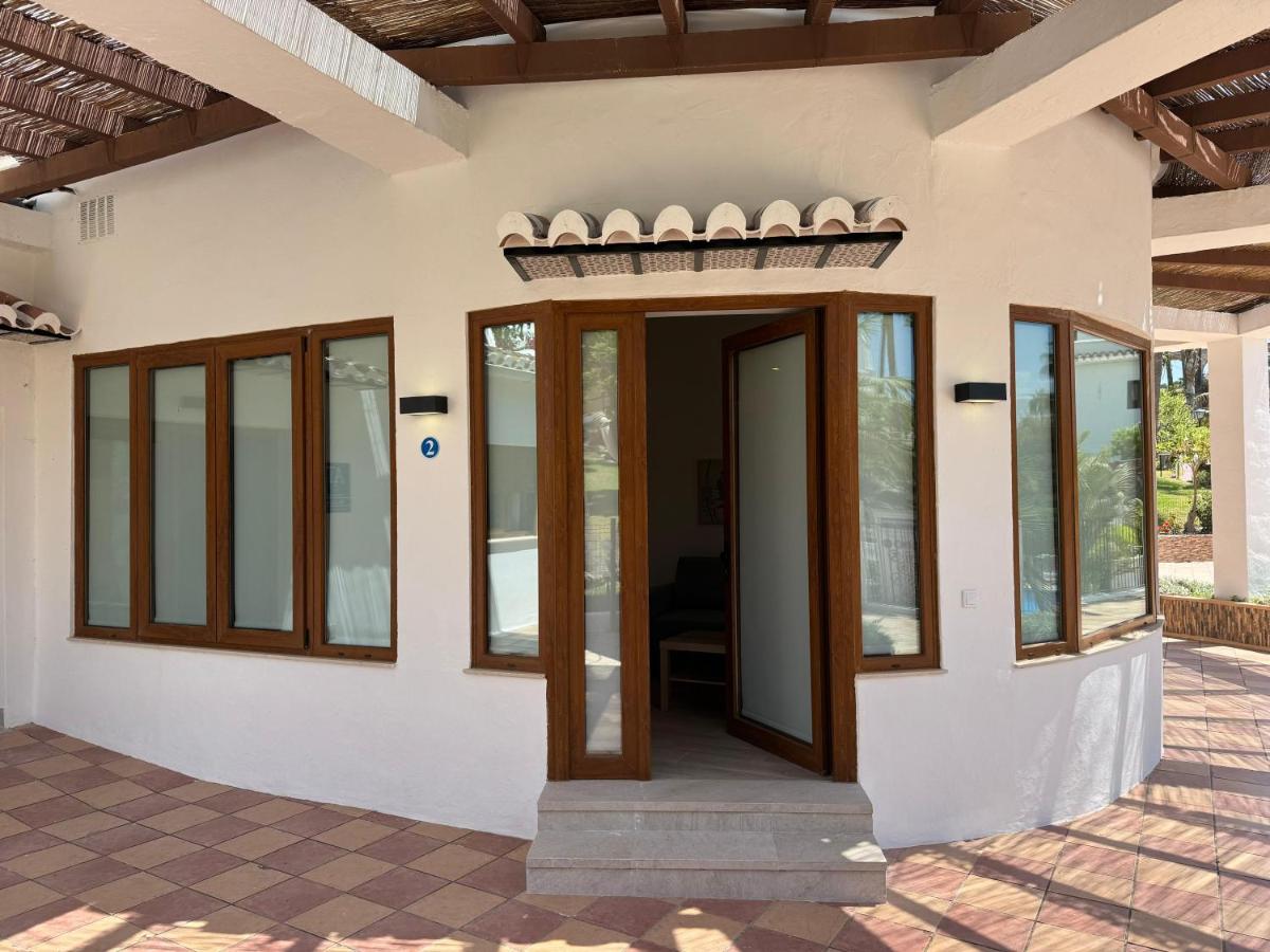 Canovas Nerja - Oasis de Capistrano - Bed and Breakfast Nerja