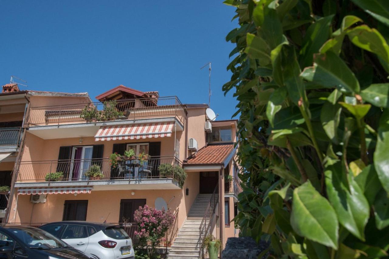 Apartment Gaudeamus - Ferienwohnung Umag