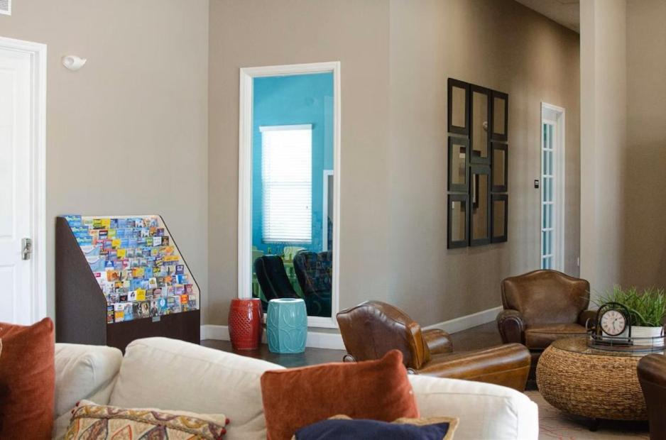 Great townhouse in great luxurious community, poolgym Close to Disney! - B&B Kissimmee