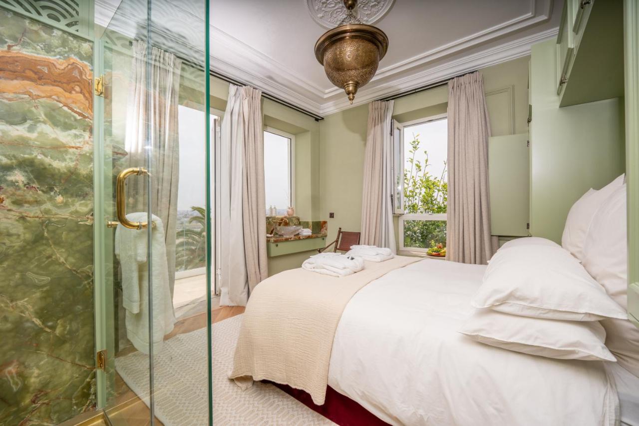 Deluxe Double Room with Balcony and Sea View