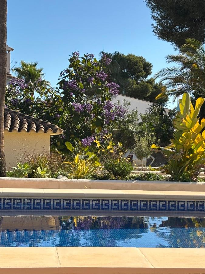 Casa Libra luxury villa sleeps six to 10 - B&B Fanadix