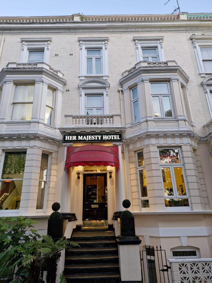 Her Majesty Hotel - B&B