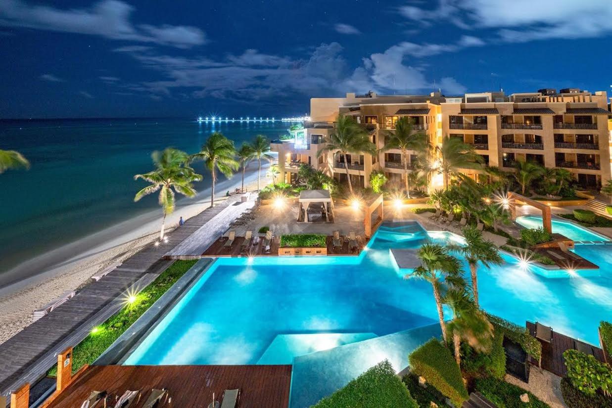 Beach Front - Ocean View 1 BR Condo w Terrace & Hughe Infinity Pool Heart of Playa del Carmen - B&B Playa del Carmen