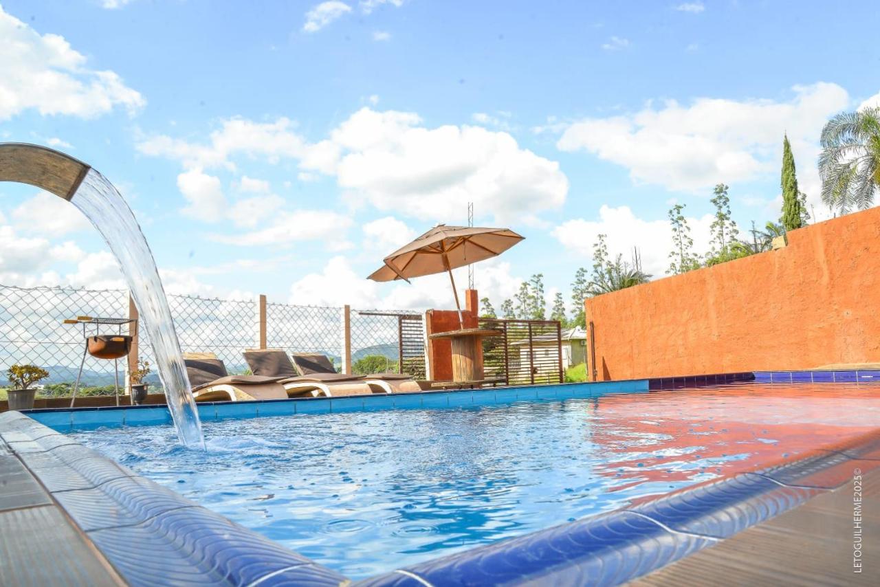 Casa De Campo Recanto nas Colinas - B&B Socorro