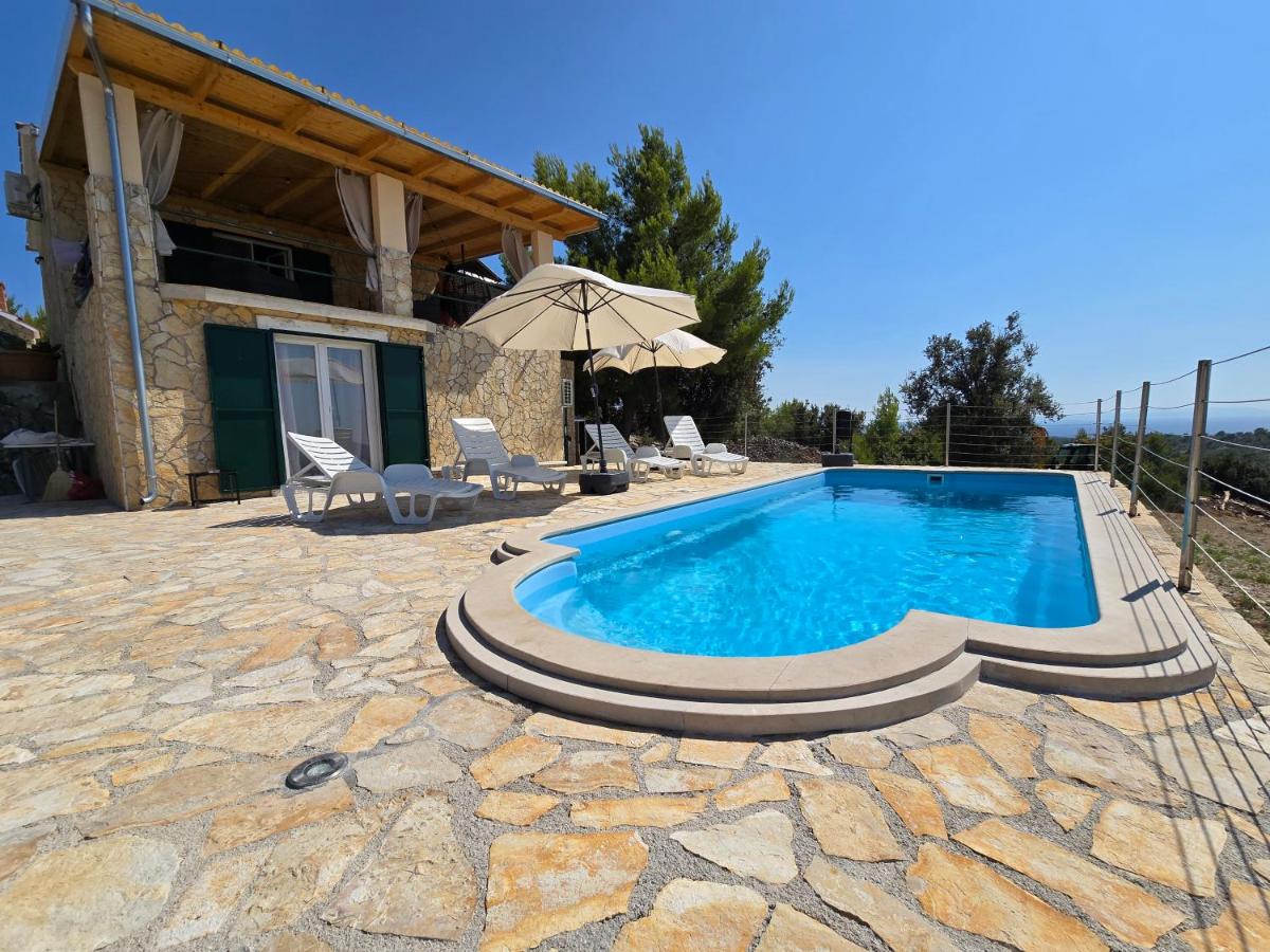 Villa Aura - Bed and Breakfast Milna