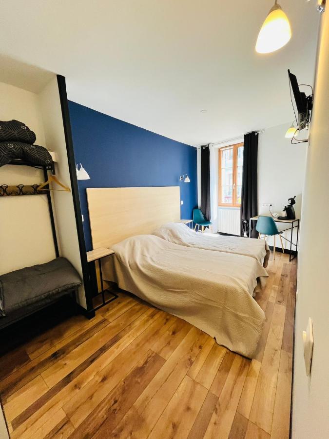 Double Room with Private External Bathroom
