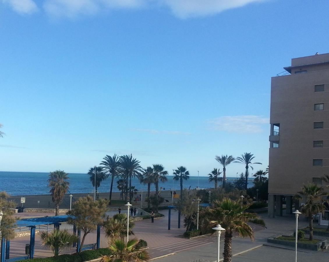 Paseo Marítimo Antonio Banderas - B&B Málaga