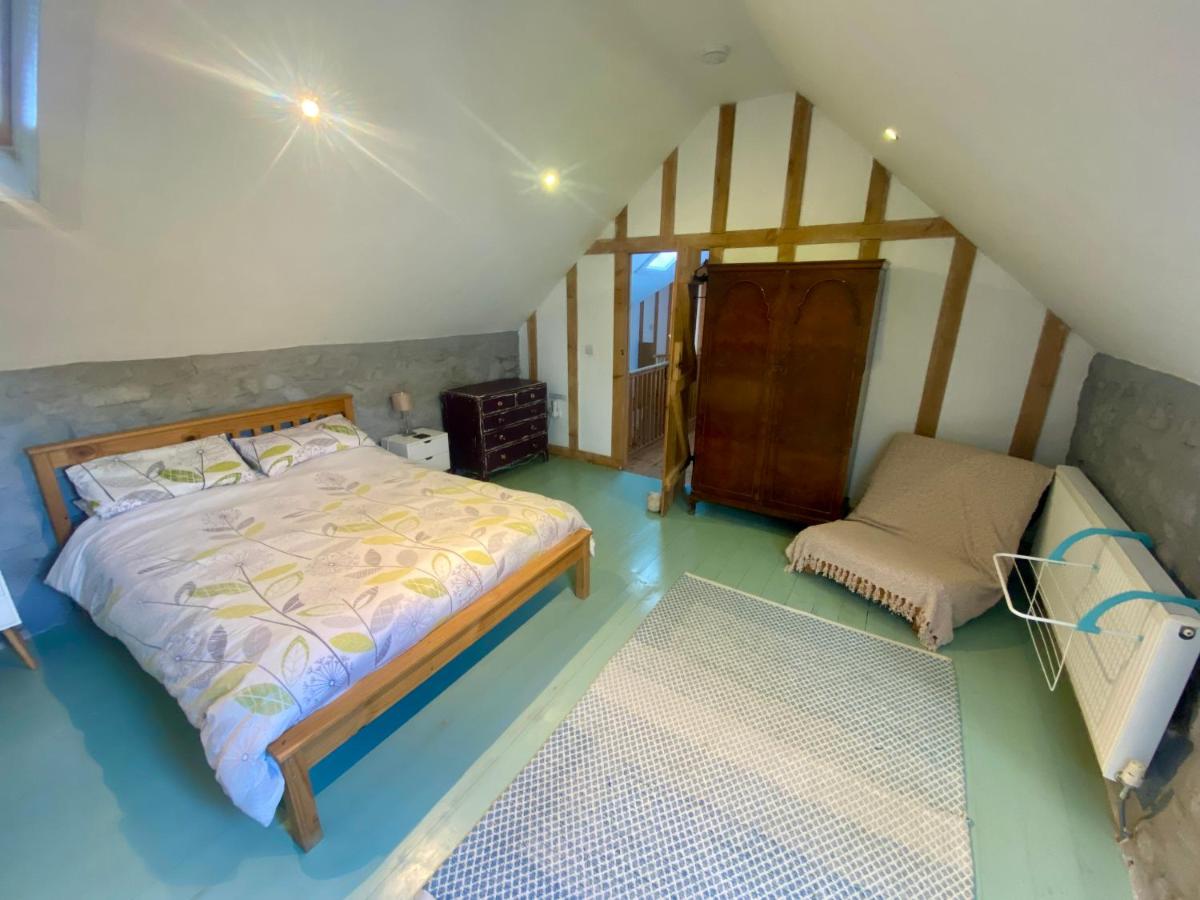 The Cottage @ Mill Haven place - B&B Pembroke