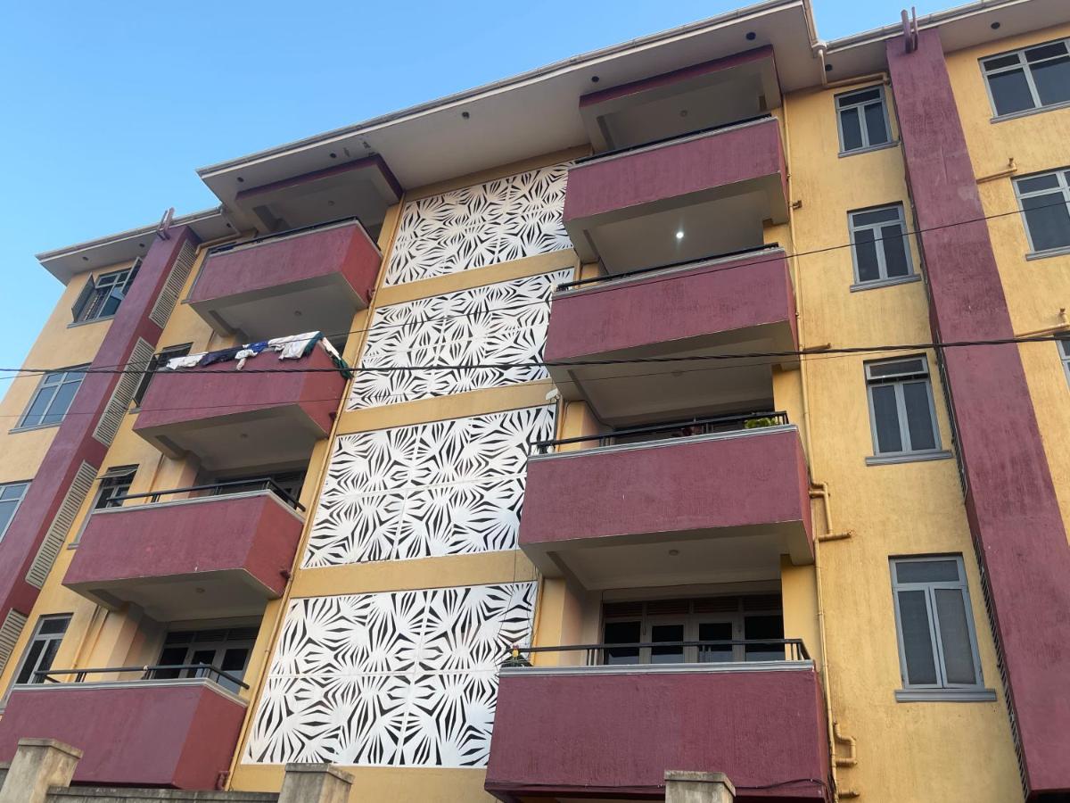 Wakanda Homes - Bed and Breakfast Kampala