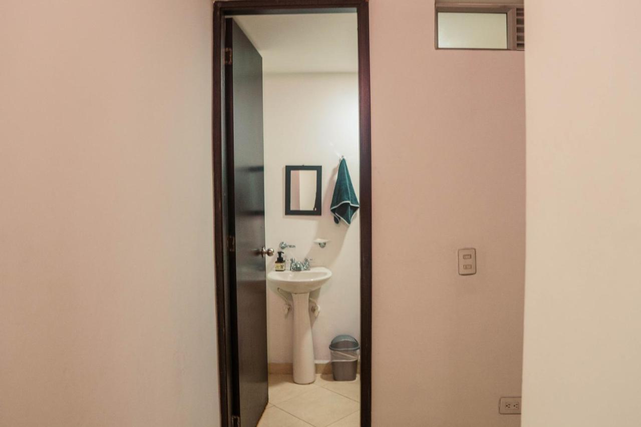 Apartamento en Sabaneta con Excelente Ubicación - B&B
