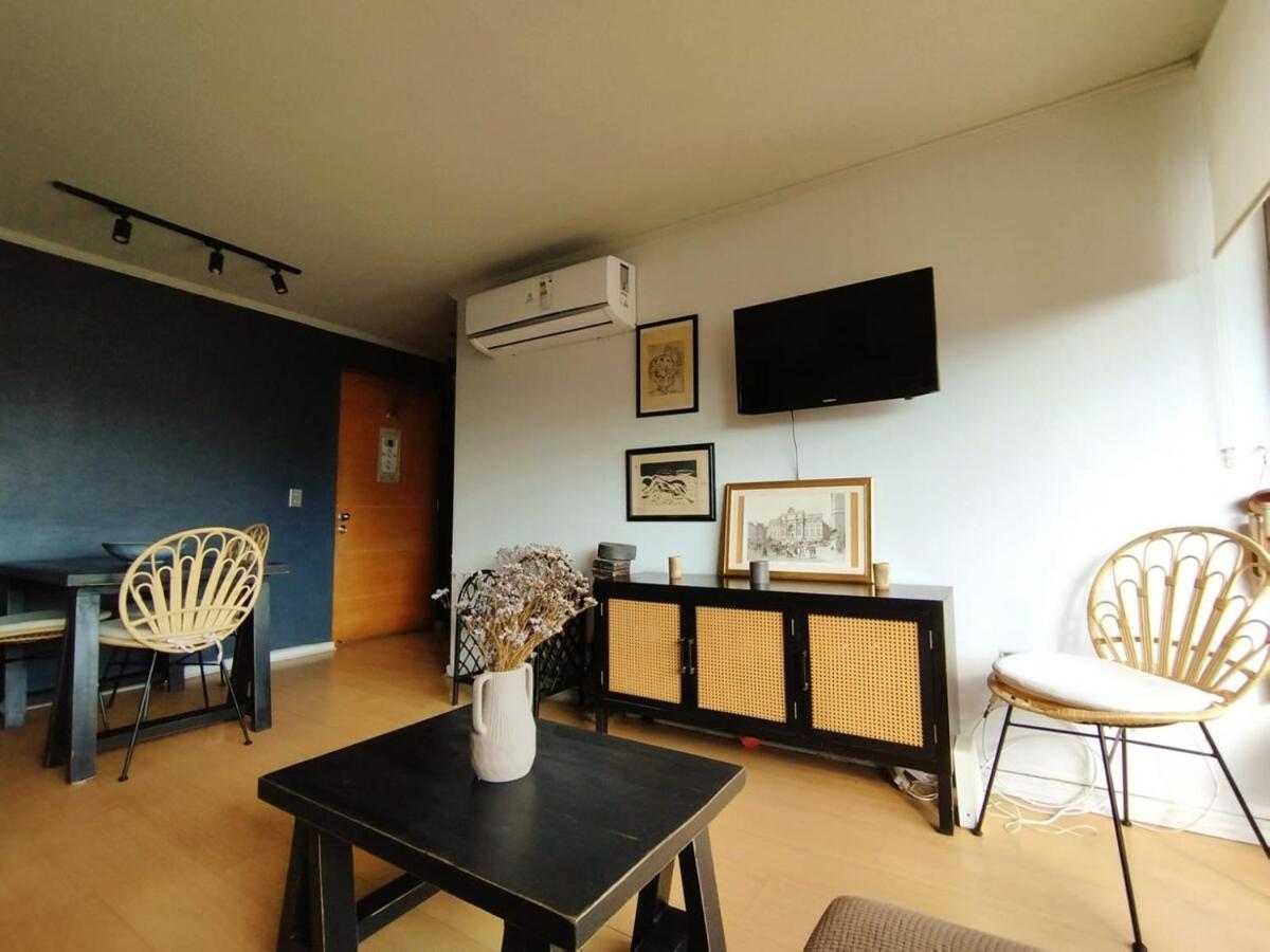 Departamento Providencia, vista a San Cristóbal - B&B Santiago de Chile