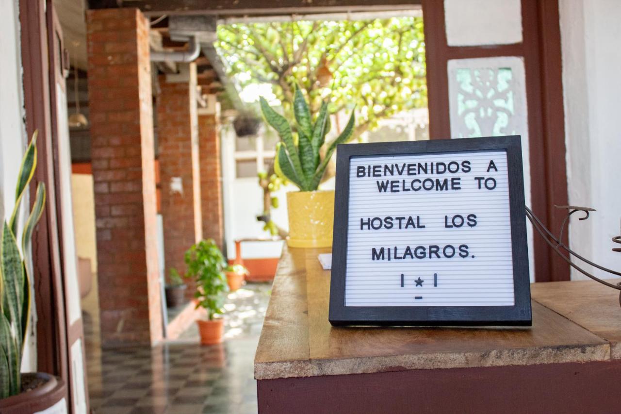 Hostal Los Milagros - B&B