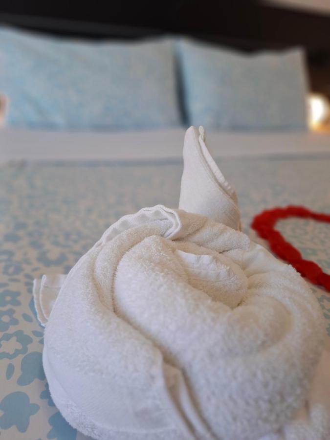 Camera Matrimoniale/Doppia con Letti Singoli con Bagno Privato Esterno