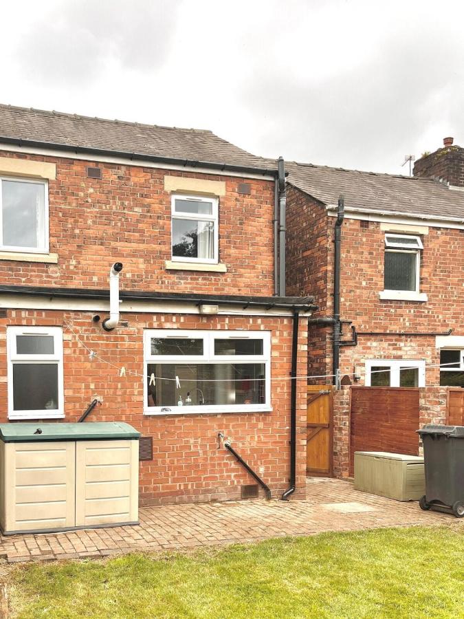 Ideal 3-bedroom home to stay in Leyland - B&B Leyland