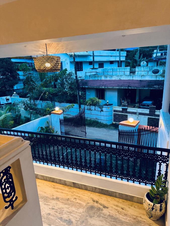 THE CLIFF FORT , private entire bunglaow at varkala cliff - Ferienwohnung Varkala