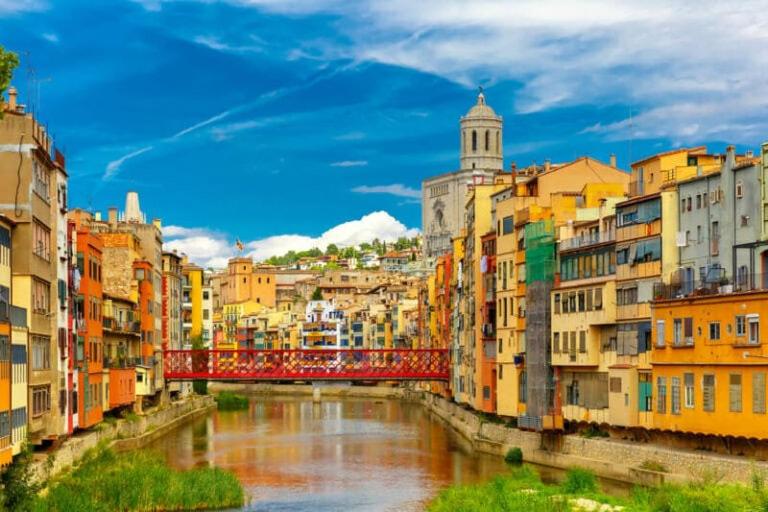 CENTRICO y ACOGEDOR APARTAMENTO - B&B Girona