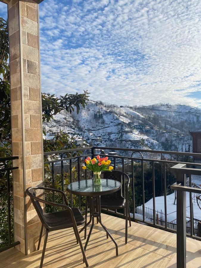 Sunrise Cottage Gantiadi - B&B Batumi