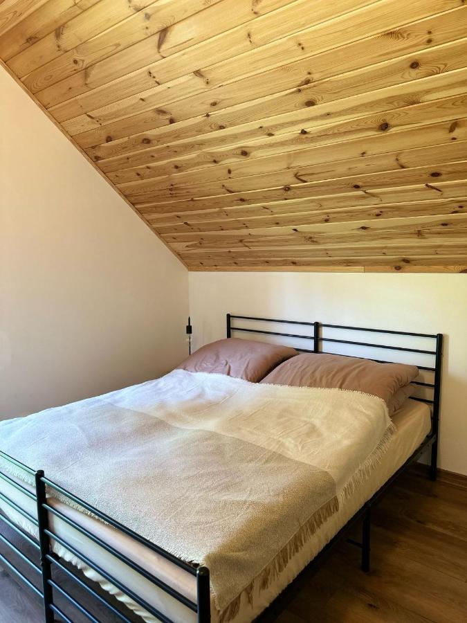 Driepersoonskamer met Eigen Badkamer