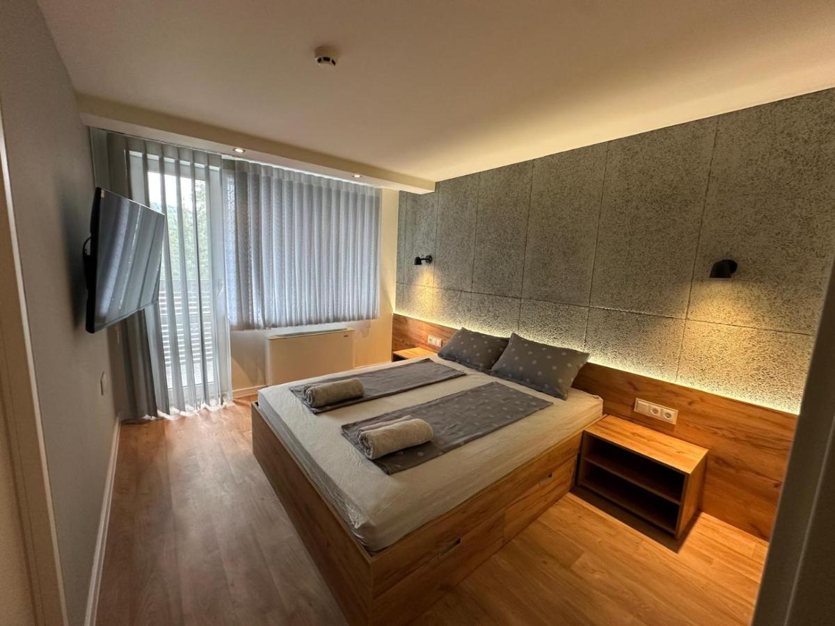 Приказна гледка B5 2 - Bed and Breakfast Borovets