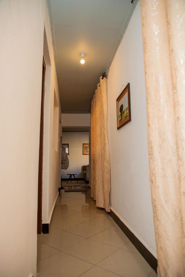 Essence House - B&B