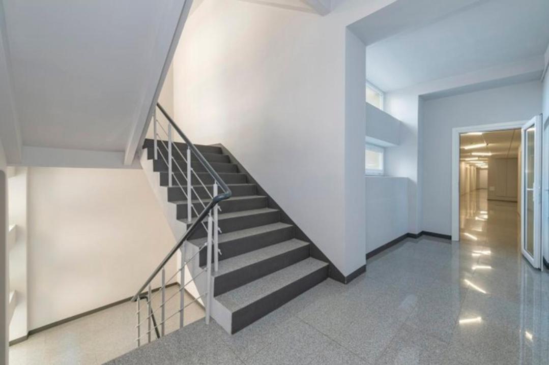 Stay in Kaunas & LA51 - Free Parking - B&B Kaunas