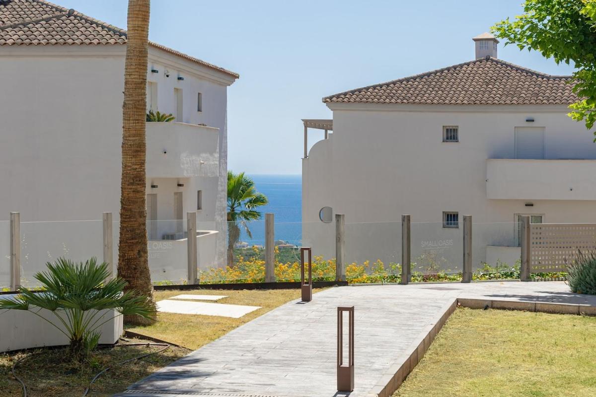 Small Oasis 2 BD Apartment with Sea View - Ferienwohnung Manilva