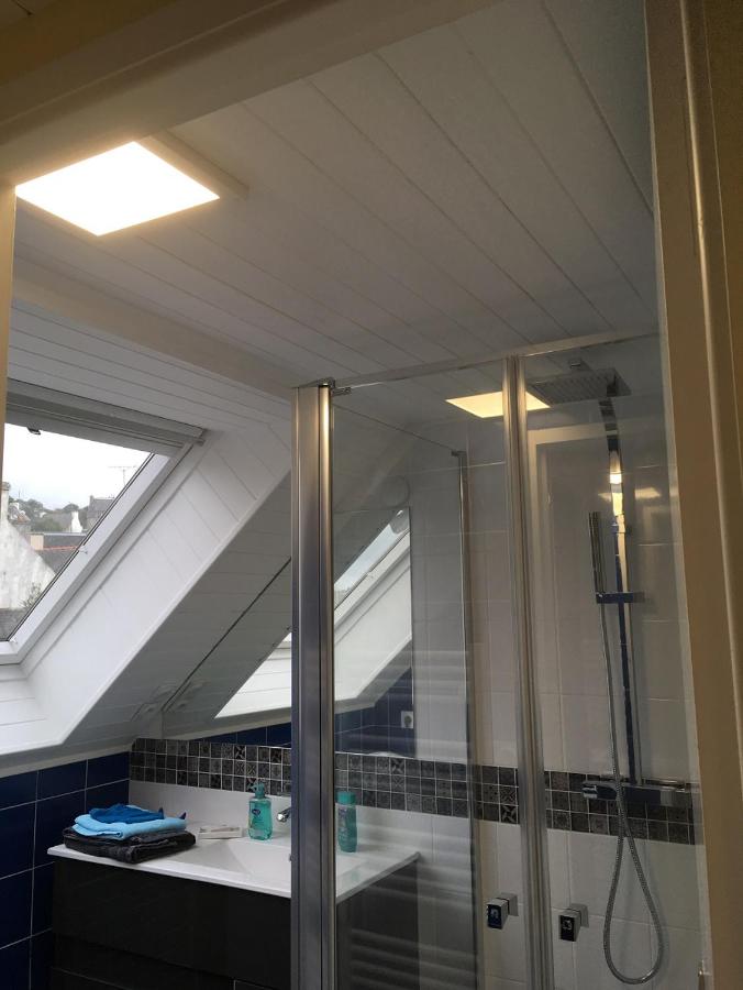 Le Bleu, T2 proche plage de Morgat - B&B