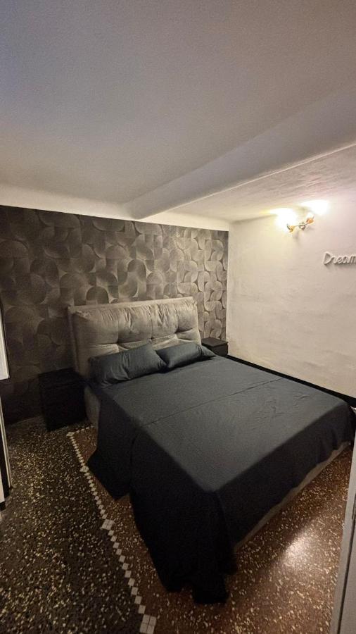 Canevari Guest Apartment - B&B Génova