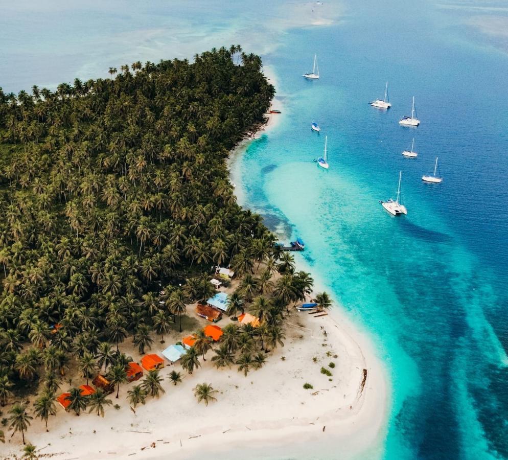 Cabaña Romantica en las islas de San blas Chichime - B&B