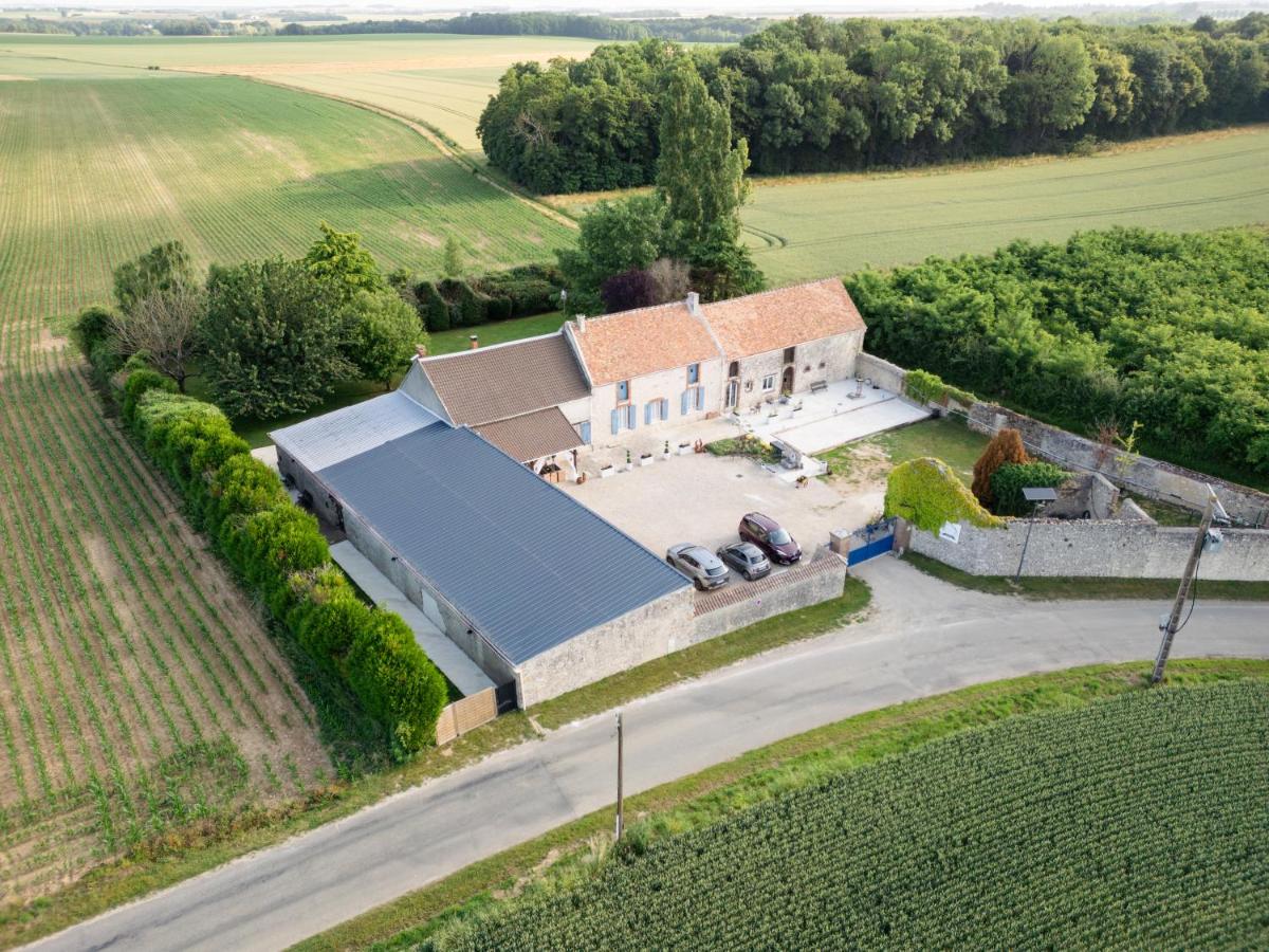 Suite Spa Privatif près de Provins Jacuzzi Sauna - Ferienwohnung Provins