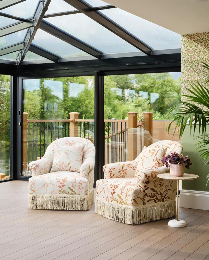 Thames Mansion - Water View - B&B Staines