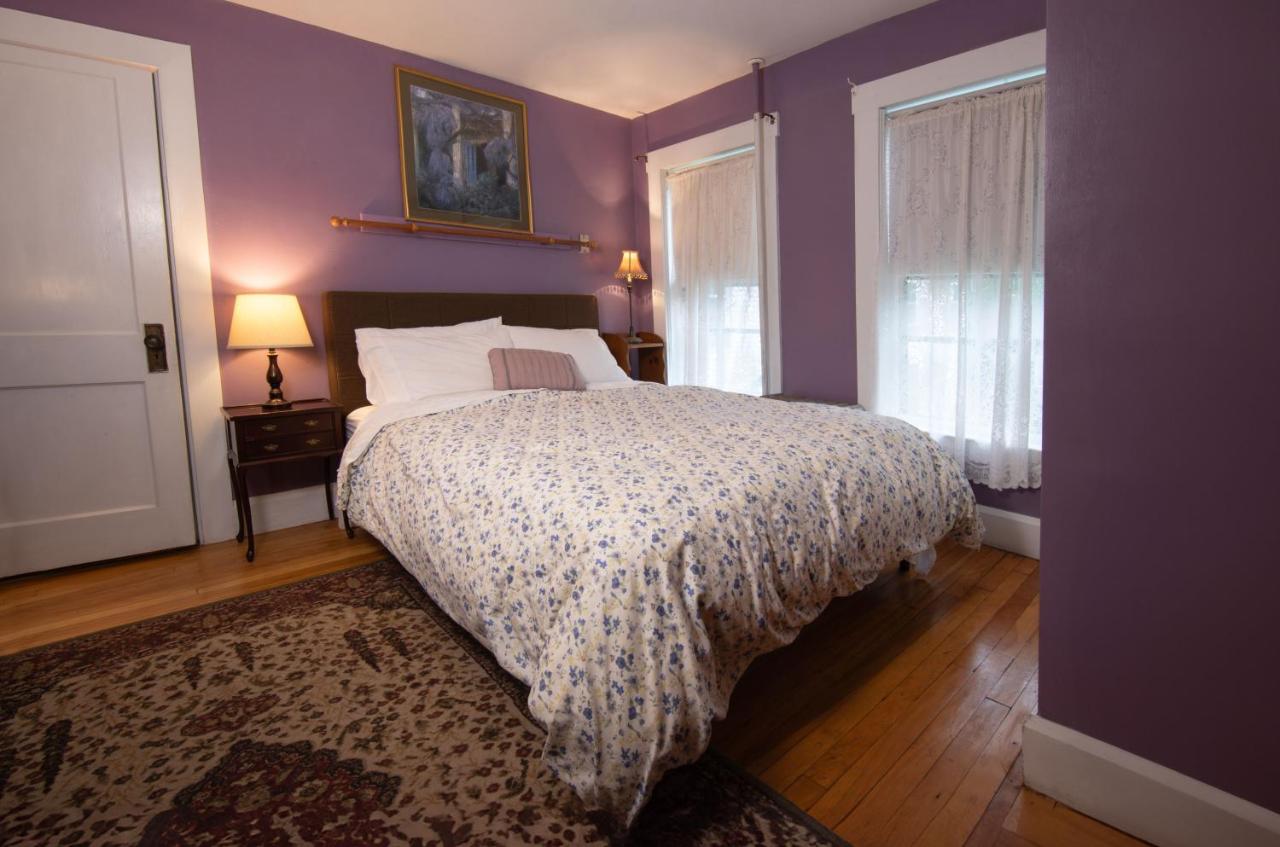 Suite Queen con Vista Piscina