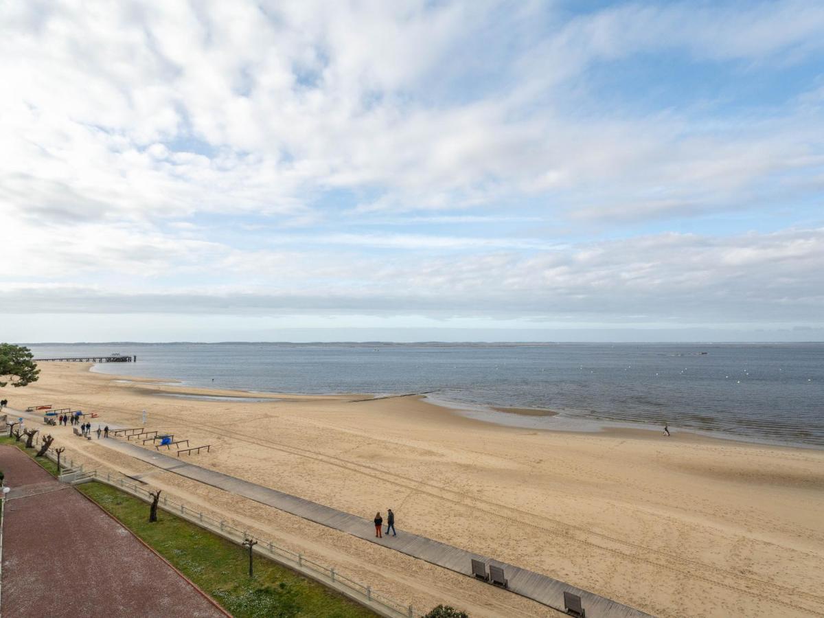 Studio cabine avec balcon, parking privé, accès direct plage, proche centre ville - FR-1-319-44 - B&B Arcachon