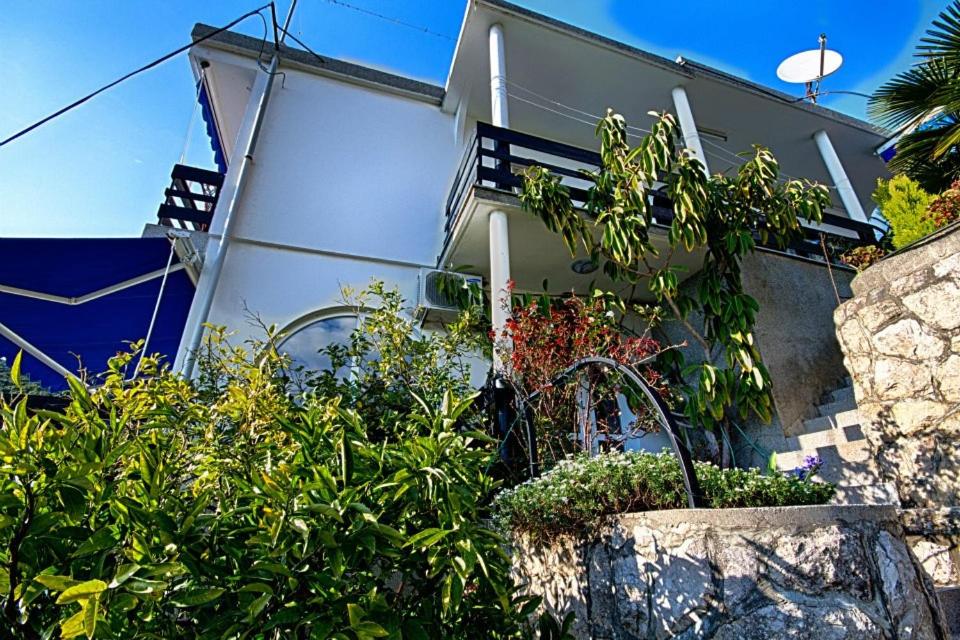 Villa Blue Dreams - B&B