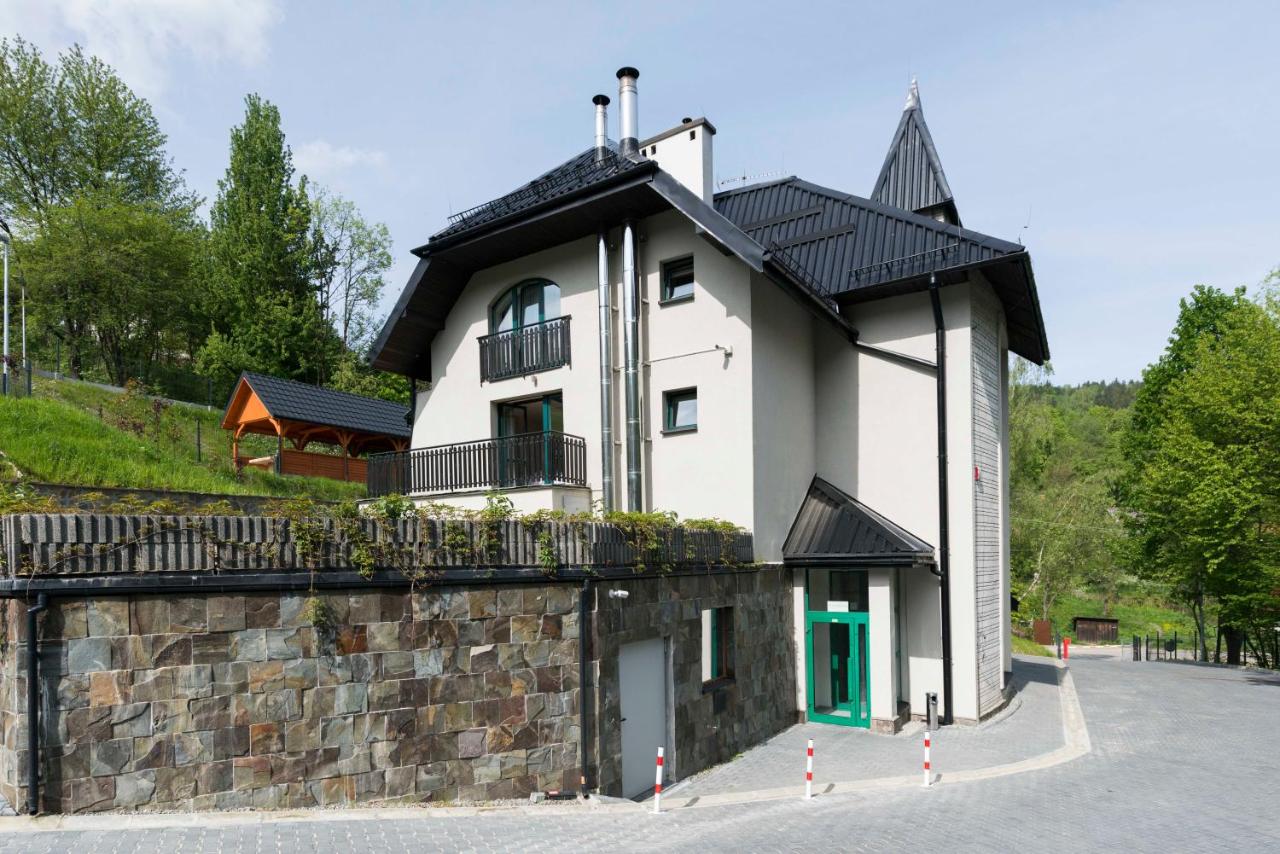 Apartamenty przy Hotelu Żywieckim - Ferienwohnung